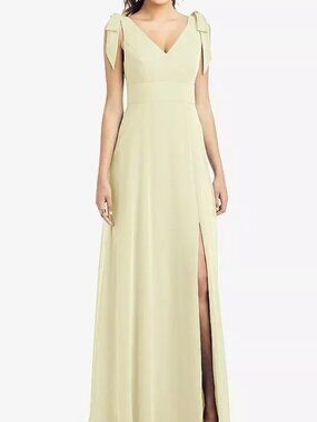 Thread Bow-Shoulder V-Back Chiffon Gown with Front Slit